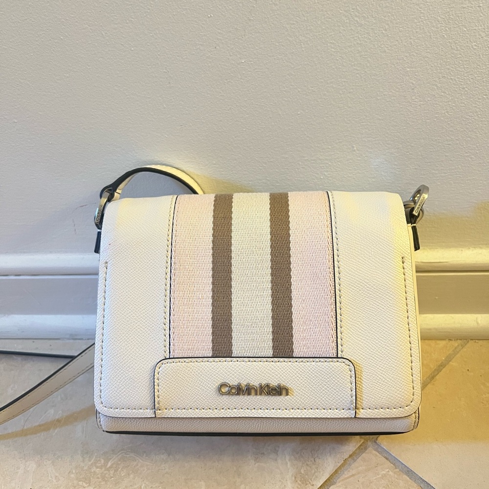 CALVIN KLEIN